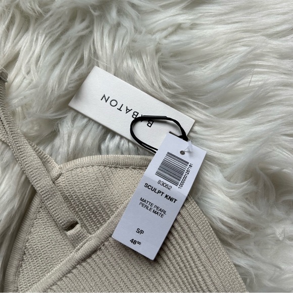 Aritzia babaton bralette top - Picture 2 of 6